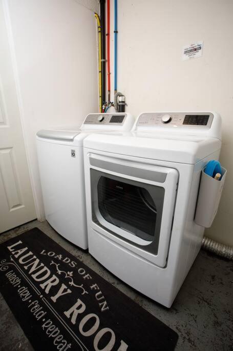 Apartment Located In Historic District Mins To Downtown, Beaches & Convention Center Long Beach Bagian luar foto